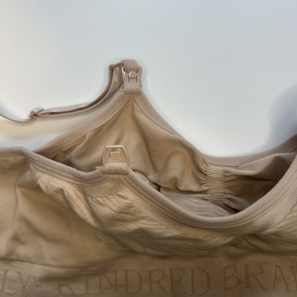 Kindred Bravely Nursing Bra Wireless Clip-Down Cups Soft Beige M Band Extender - Picture 7 of 8